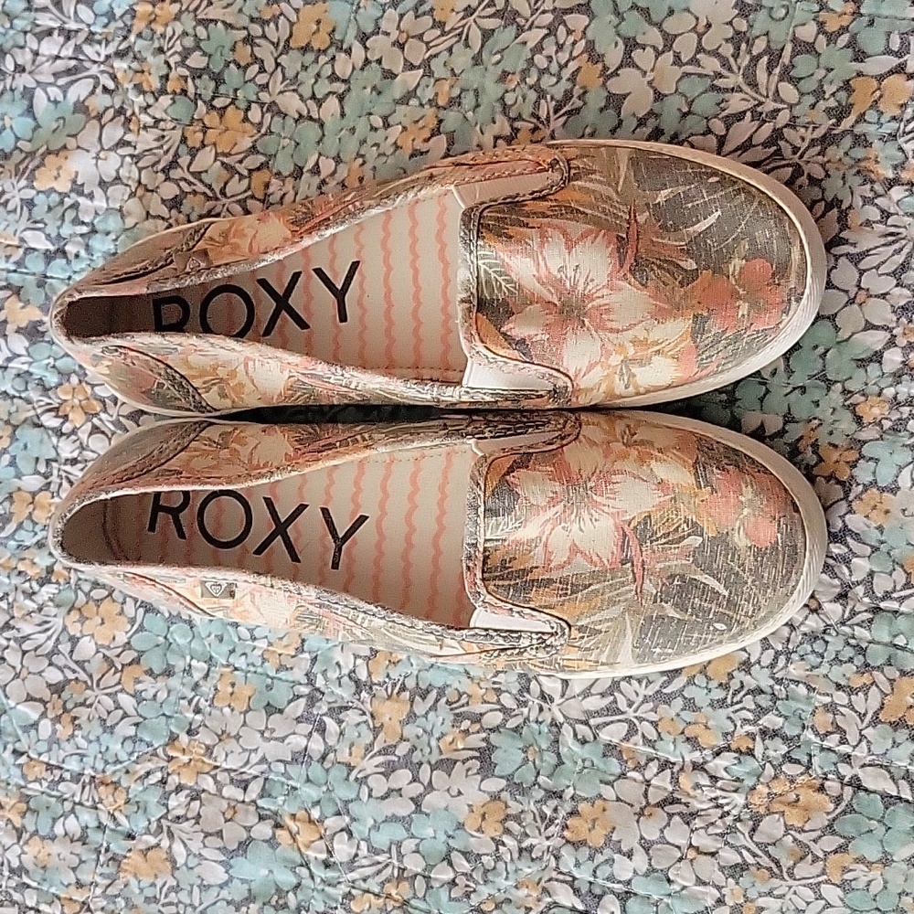 Roxy Floral Loafers